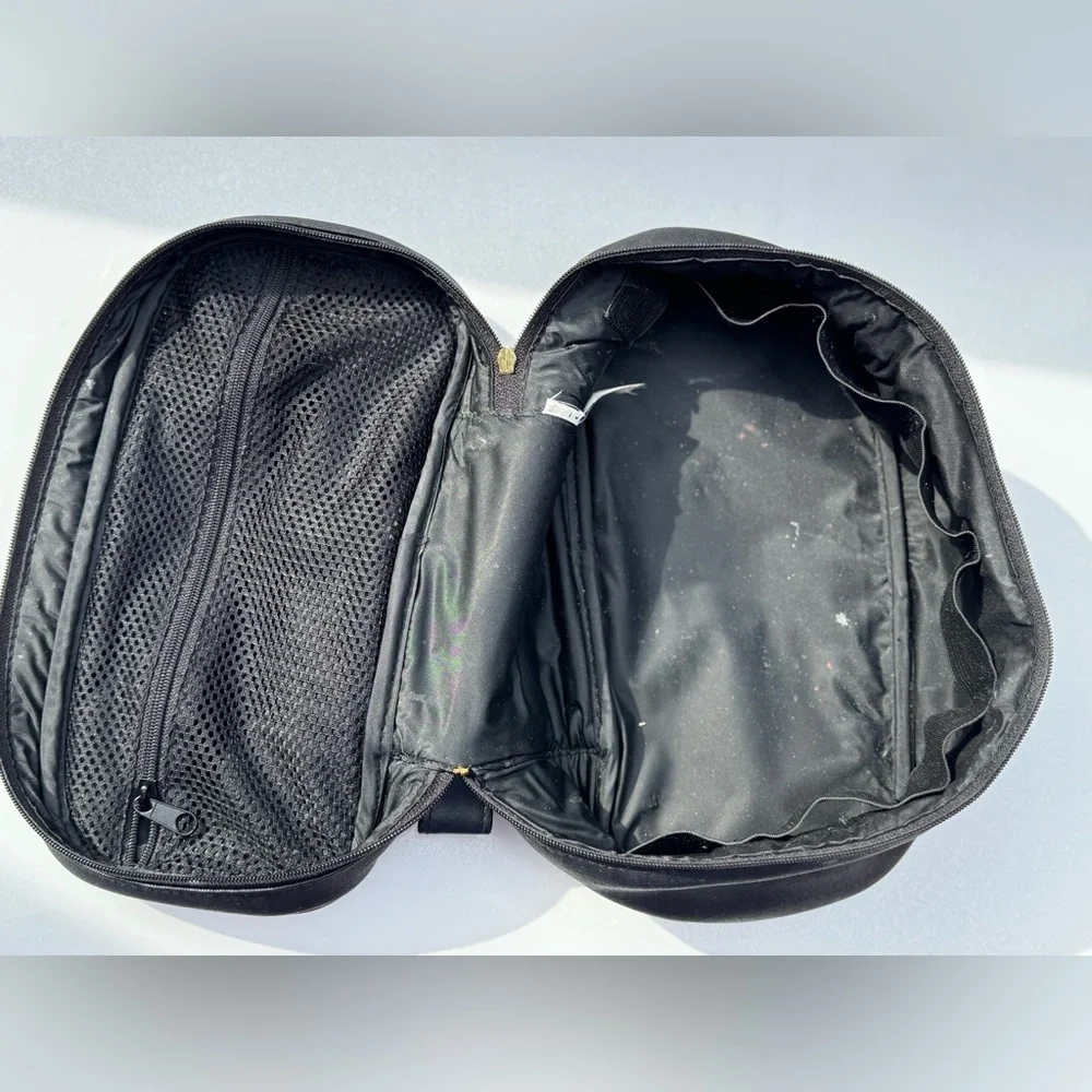 Vintage Oscar de la Renta Black Cosmetic Toiletry Travel Bag with Handle